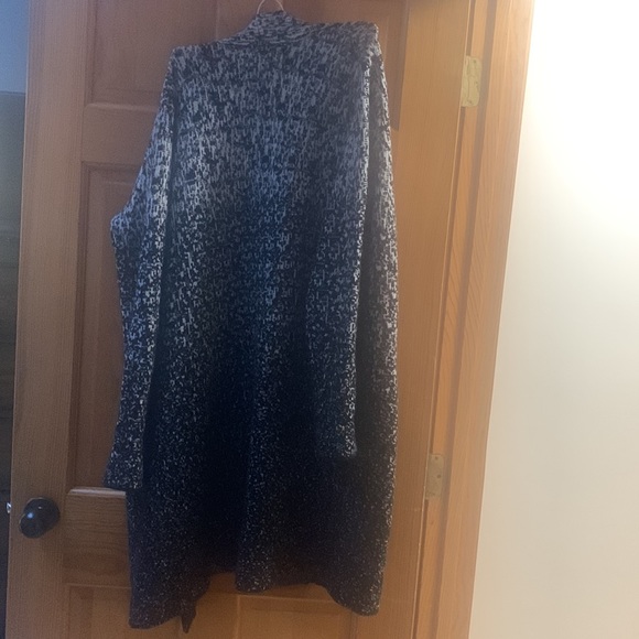 Athleta Sweater Jacket - Size M - Picture 4 of 4